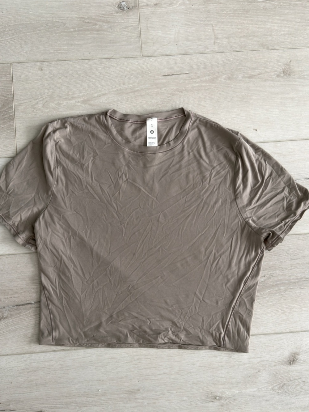 Lululemon women’s top